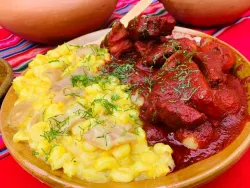 Mondongo Chuquisaqueño, el plato que representa a Sucre.